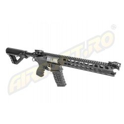 CM16 PREDATOR - BLACK