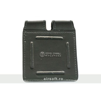 DOUBLE LEATHER MAGAZINE POUCH