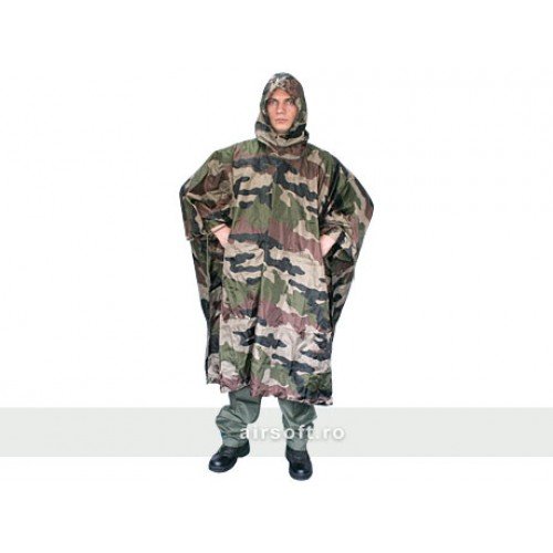 PONCHO MODEL RIPSTOP  (WOODLAND)