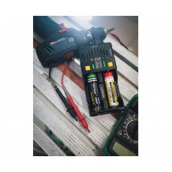 ARMYTEK ALIMENTATOR UNIVERSAL PENTRU ACUMULATORI - MODEL UNI C2 TYPE C