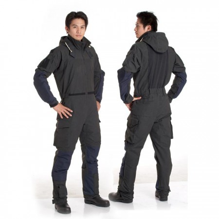 COSTUM / COMBINEZON PENTRU FORTELE SPECIALE REZISTENT LA FLACARI