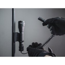 ARMYTEK SET LANTERNA PREDATOR PRO MAGNET USB - WHITE