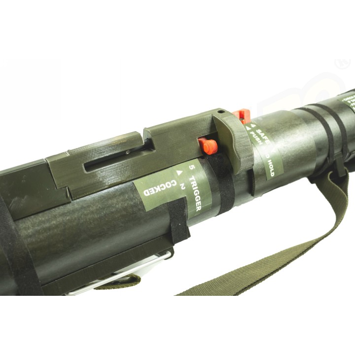 GRENADE LAUNCHER MODEL AT-4