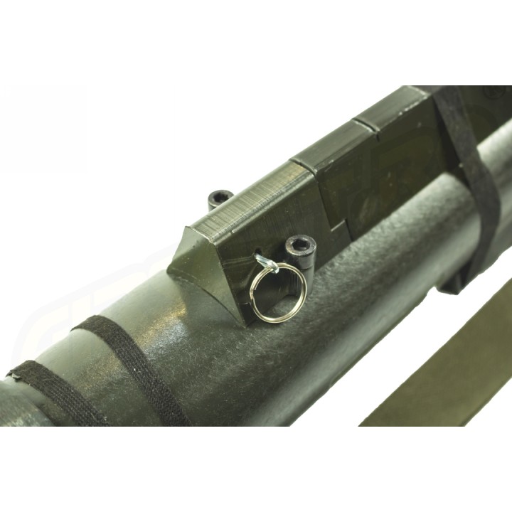 GRENADE LAUNCHER MODEL AT-4